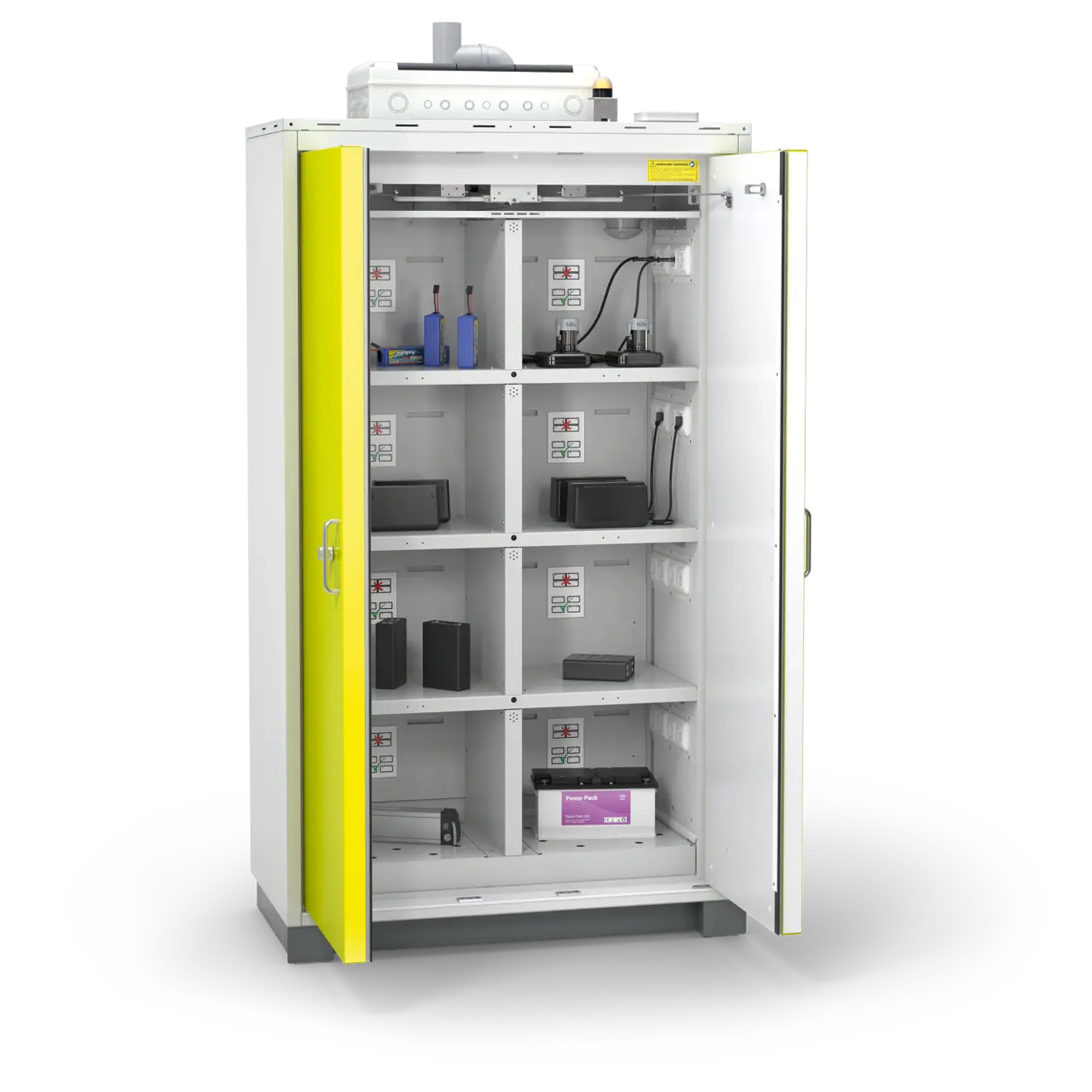 Ein offener Schrank mit gelben Türen, der verschiedene Geräte und Zubehörteile, darunter Akkus und Ladegeräte, in mehreren Regalen aufbewahrt.